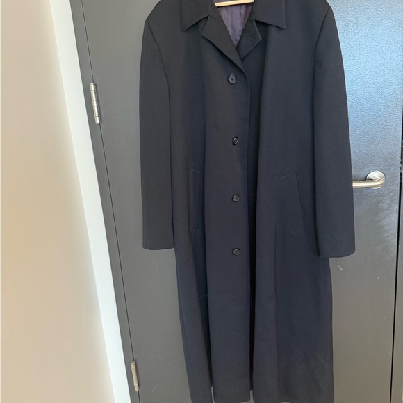 O’CONNOR’S 42L Wool mint condition “Rambler” overcoat navy, ultra luxury classic - Picture 3 of 15